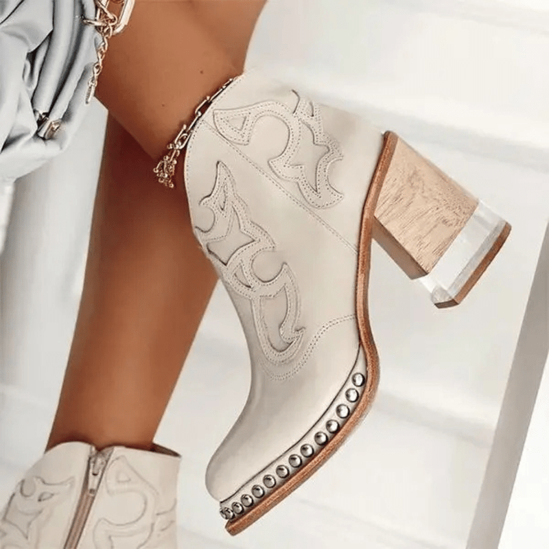 Ortho Pied-Women Boots-Bottes à talons élégantes pour femme avec détails artistiques