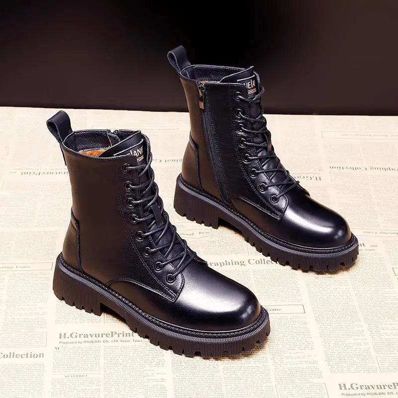 Ortho Pied-Women Boots-Claire - Bottes élégantes en daim noir avec semelles antidérapantes pour femmes